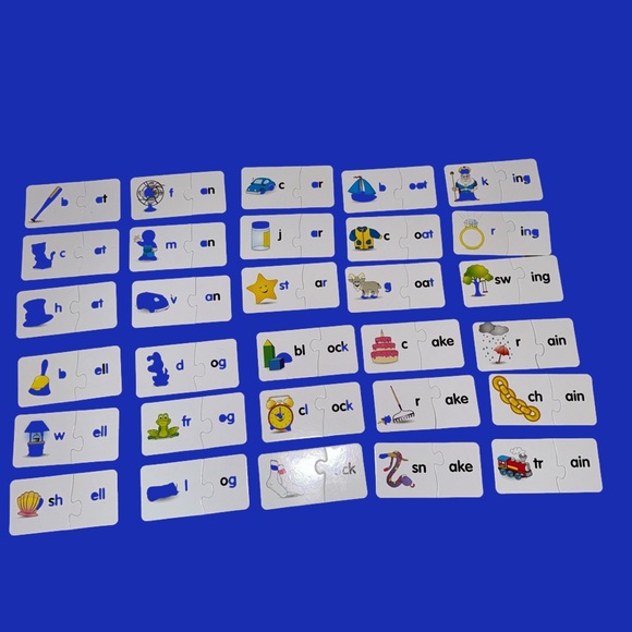 Like New Learning Journey Match It! WORDS PUZZLE 30 self-correcting puzzle sets - Picture 3 of 8